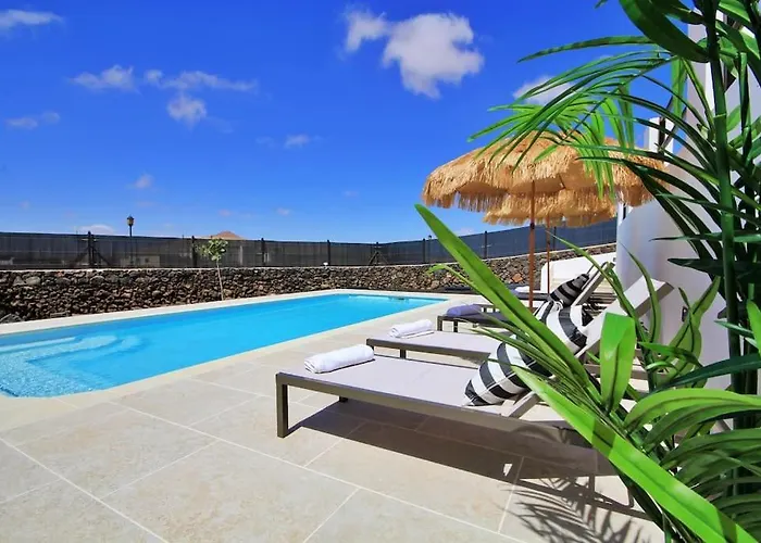 No 2. Stunning 4-bedroom With Large Pool Villa *