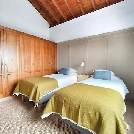 No 2. Stunning 4-bedroom With Large Pool Villa