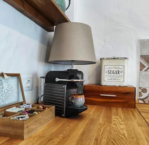 Vila No 2. Stunning 4-bedroom With Large Pool *