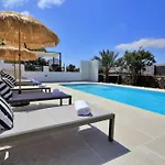 No 2. Stunning 4-bedroom With Large Pool Villa La Oliva